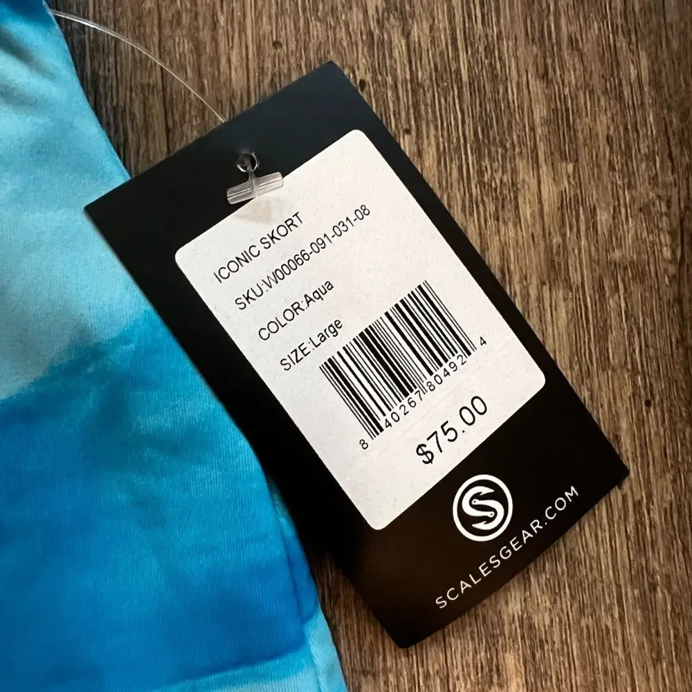 NWT Scales Blue Marble Women's Iconic Skort/Skirt Color Aqua Size Large Athletic